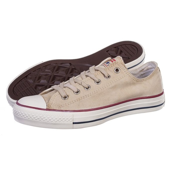 Converse Shoes - 🎉Sale!🎉 CONVERSE chuck taylor all star low top